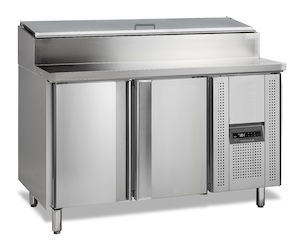Стол для сэндвичей с охлаждаемым шкафом TEFCOLD SS7200 Стол для сэндвичей с охлаждаемым шкафом TEFCOLD SS7200