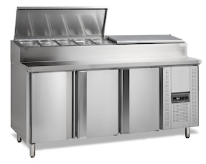 Стол для сэндвичей с охлаждаемым шкафом TEFCOLD SS7300 Стол для сэндвичей с охлаждаемым шкафом TEFCOLD SS7300